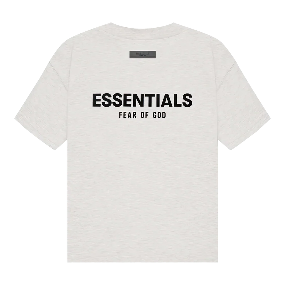 Playera Light Oatmeal de Fear of God Essentials, vista 2
